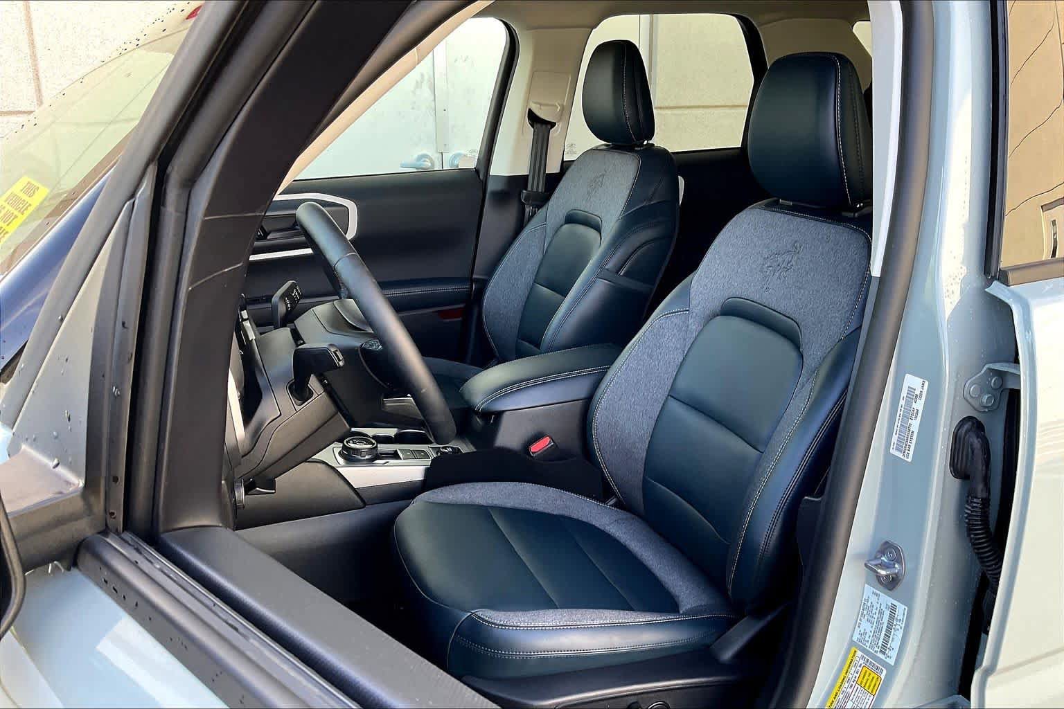 Used 2024 Ford Bronco Sport Outer Banks w/ Tech Package image 8