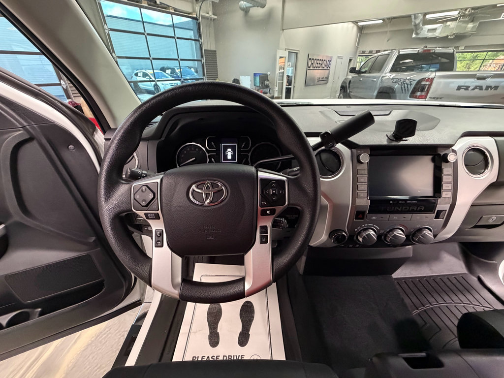 Used 2021 Toyota Tundra SR5 AWD/4WD image 9