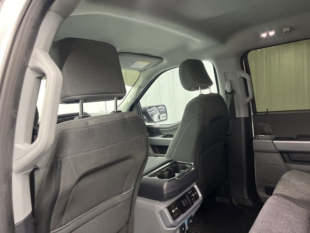 Used 2022 Ford F150 XLT w/ Equipment Group 302A High image 12