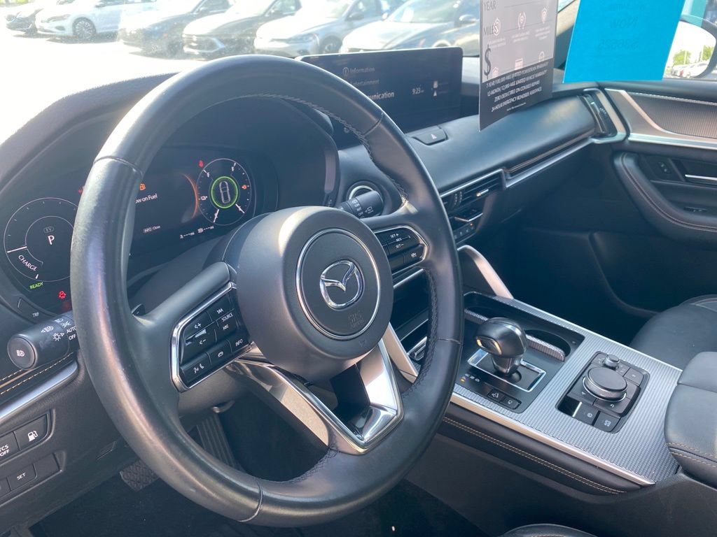 Certified 2024 MAZDA CX-90 Plug-In Hybrid w/ Premium Plus AWD/4WD image 18