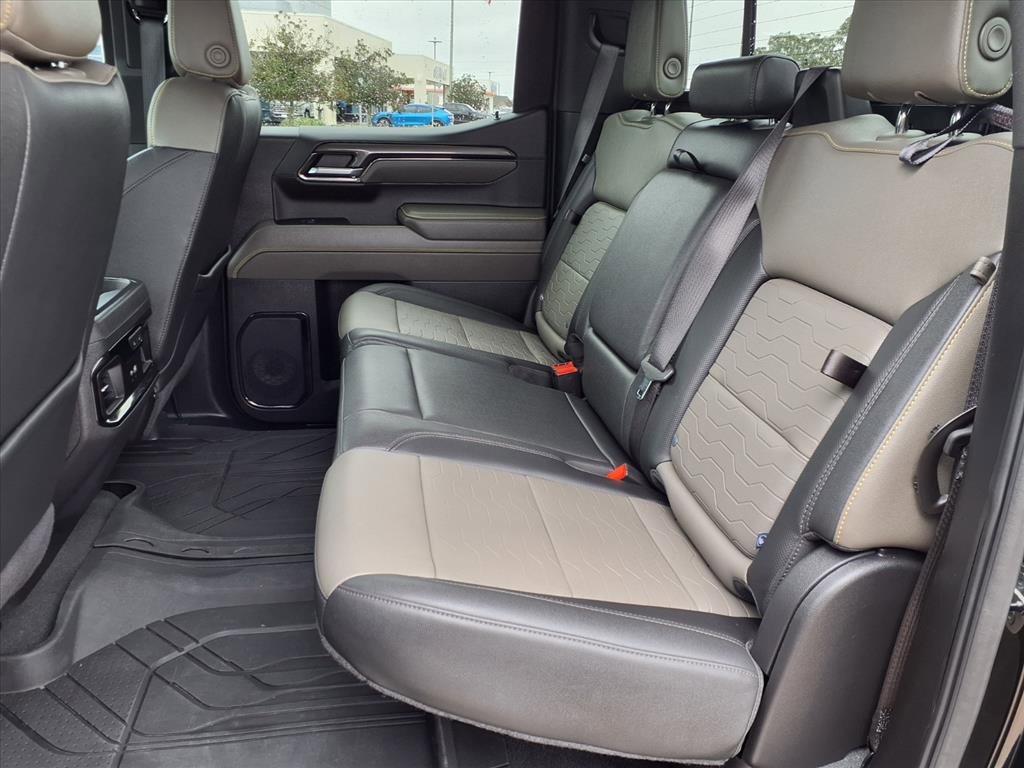 Used 2024 Chevrolet Silverado 1500 ZR2 image 26