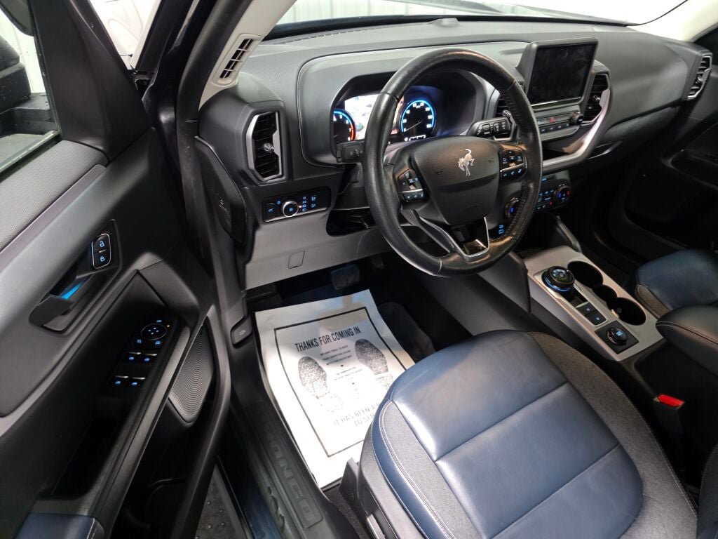 Used 2022 Ford Bronco Sport Outer Banks AWD/4WD image 6