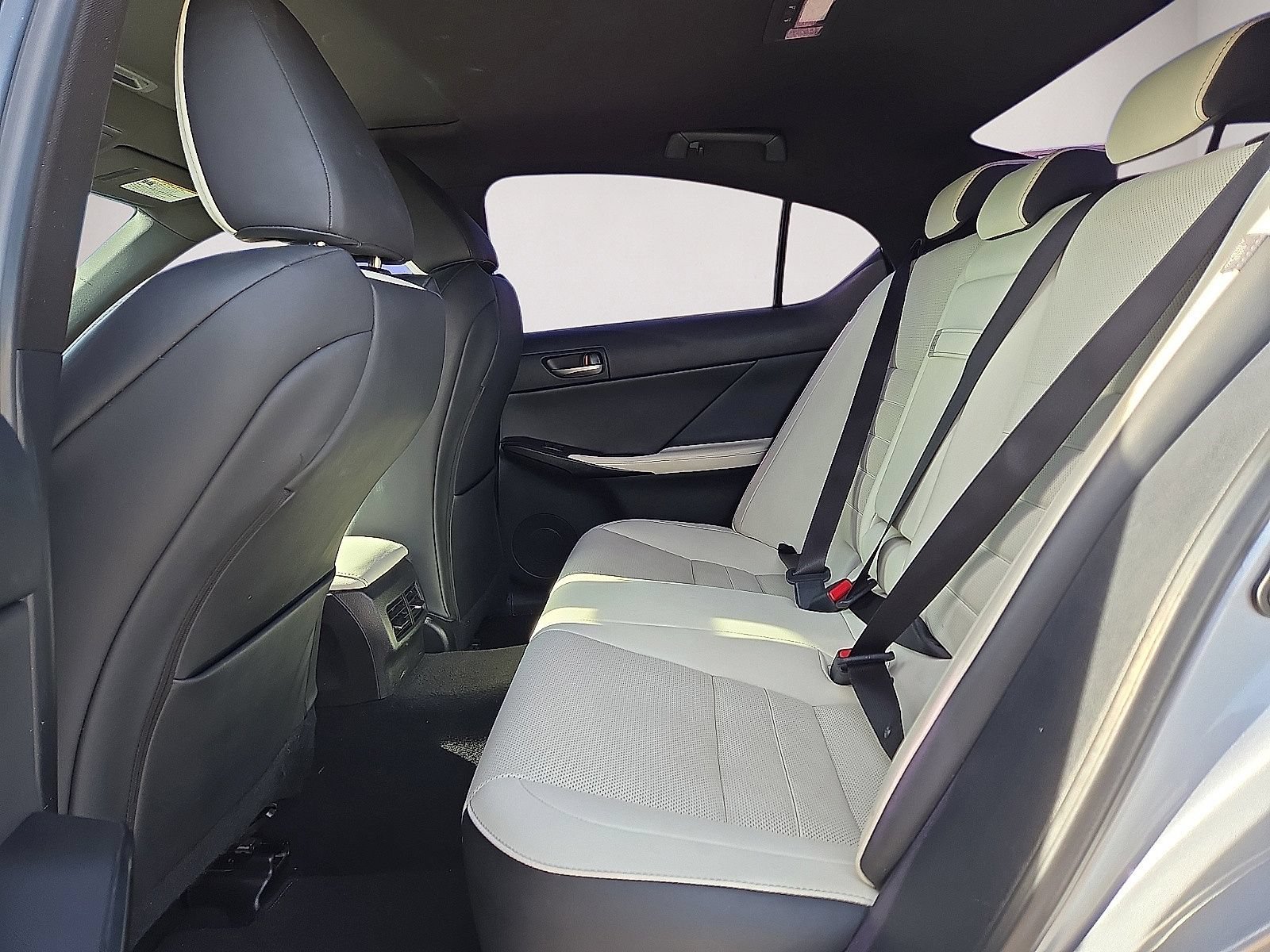 Used 2023 Lexus IS 350 F Sport w/ Accessory Package RWD image 14