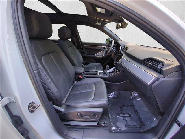 Used 2020 Audi Q3 2.0T Premium Plus w/ Premium Plus Package AWD/4WD image 25