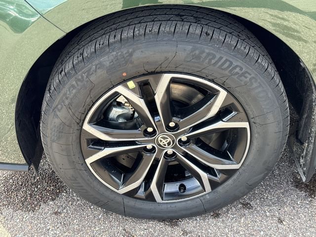 New 2026 Toyota Sienna Platinum image 10