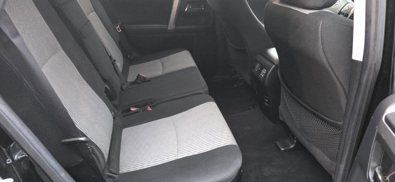 Used 2017 Toyota 4Runner SR5 image 18