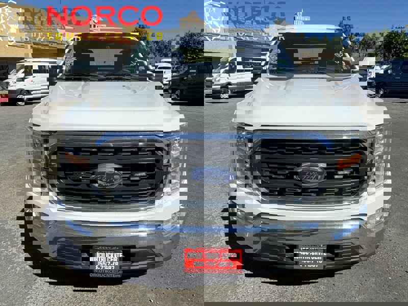 Used 2021 Ford F150 XLT image 3