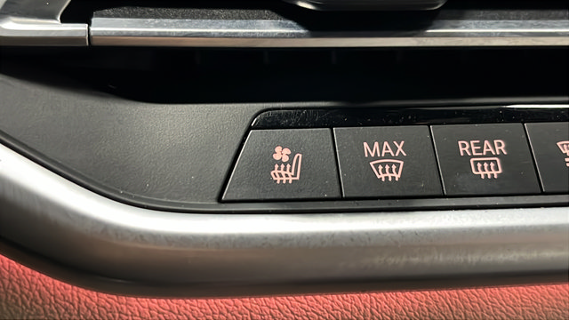 Used 2021 BMW X5 xDrive40i w/ Executive Package AWD/4WD image 30