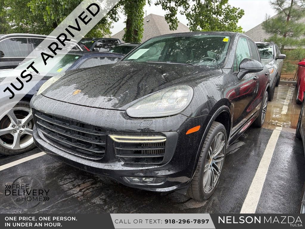 Used 2017 Porsche Cayenne GTS AWD/4WD image 1