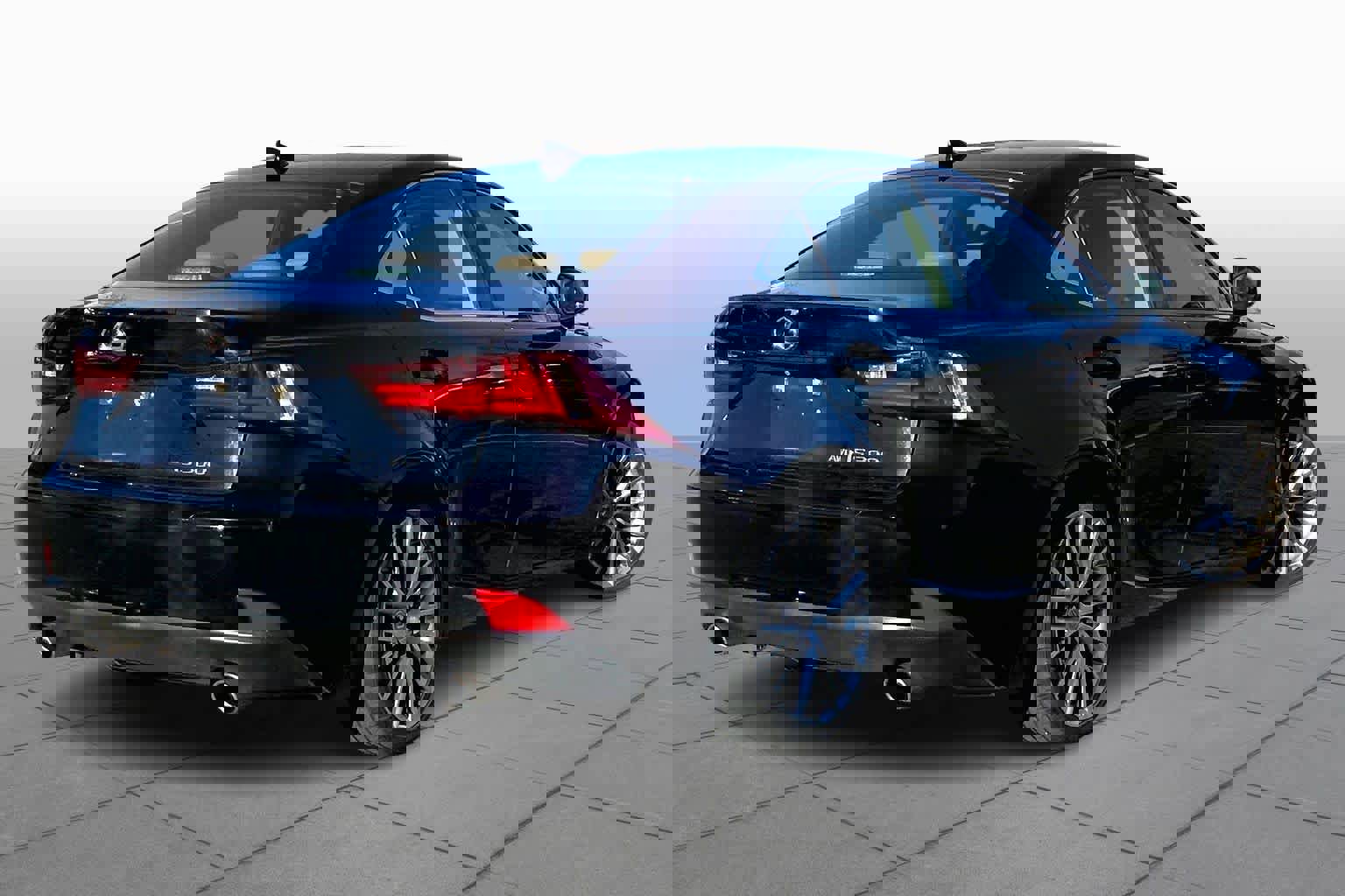 Used 2016 Lexus IS 300 AWD image 12