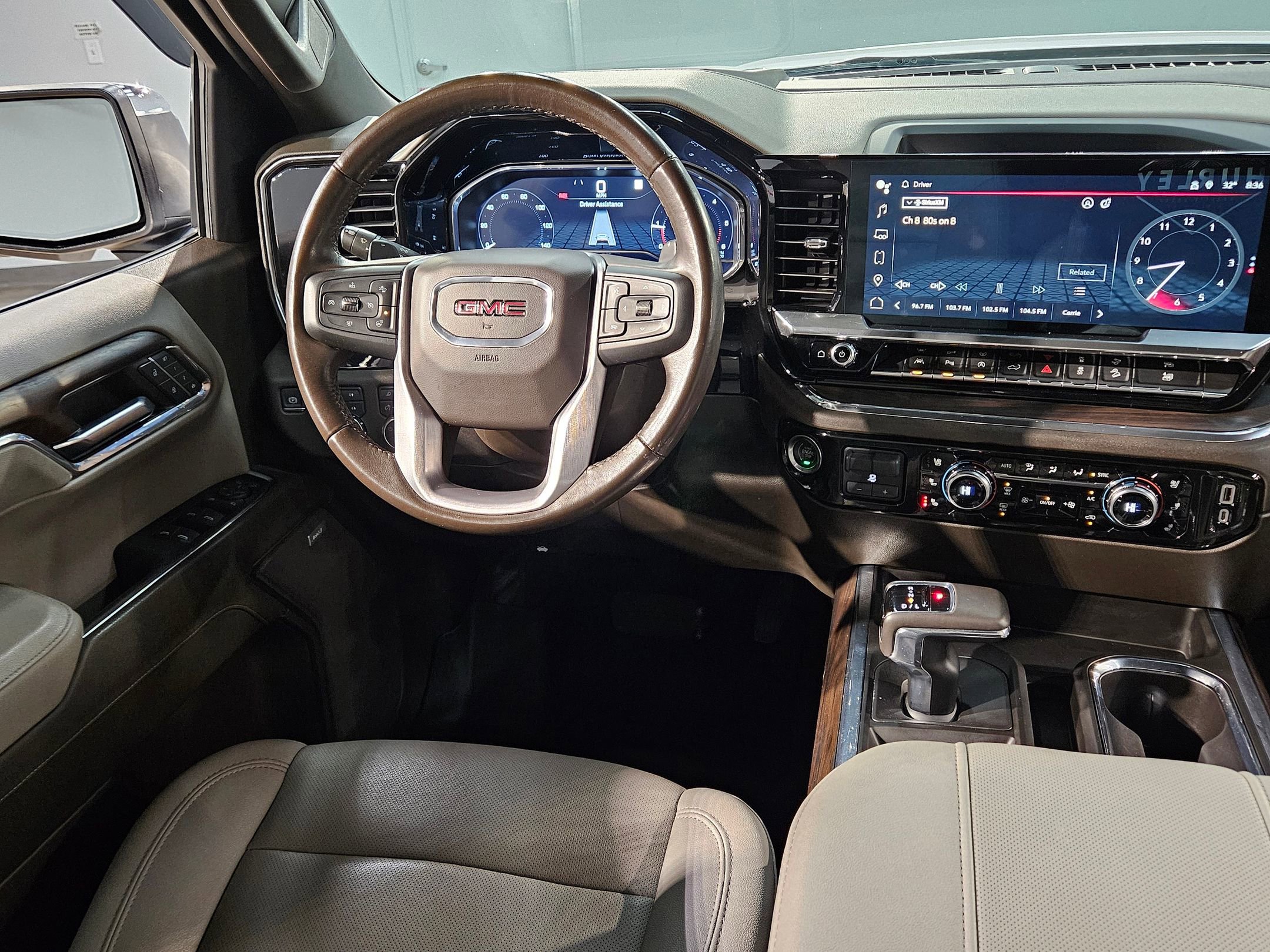 Used 2023 GMC Sierra 1500 SLT w/ SLT Premium Plus Package image 9