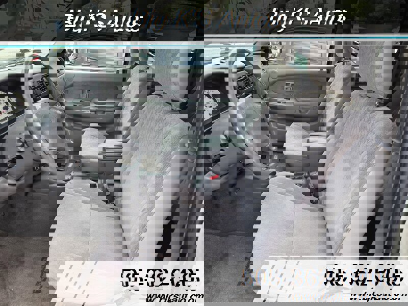 Used 2004 Toyota Tacoma PreRunner image 17