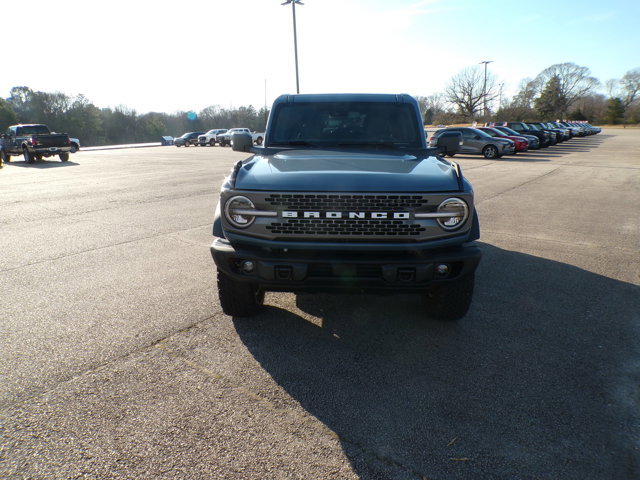 New 2025 Ford Bronco Badlands image 2