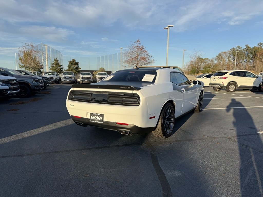 Used 2023 Dodge Challenger R/T w/ T/A Package image 8