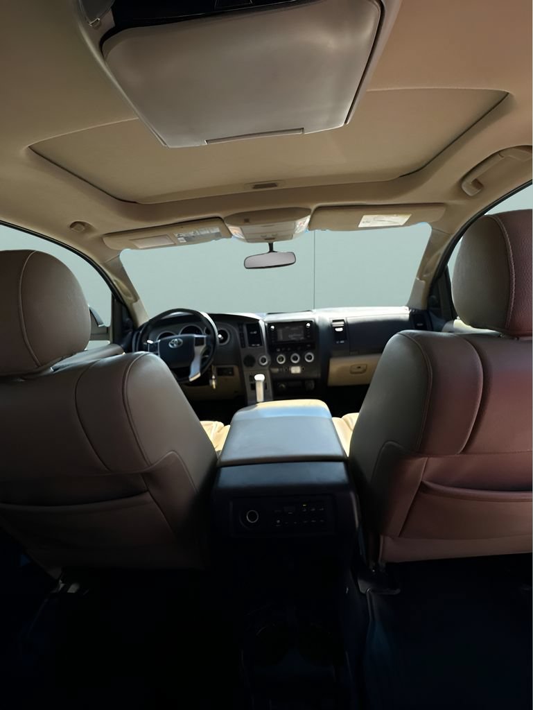 Used 2015 Toyota Sequoia Limited RWD image 26