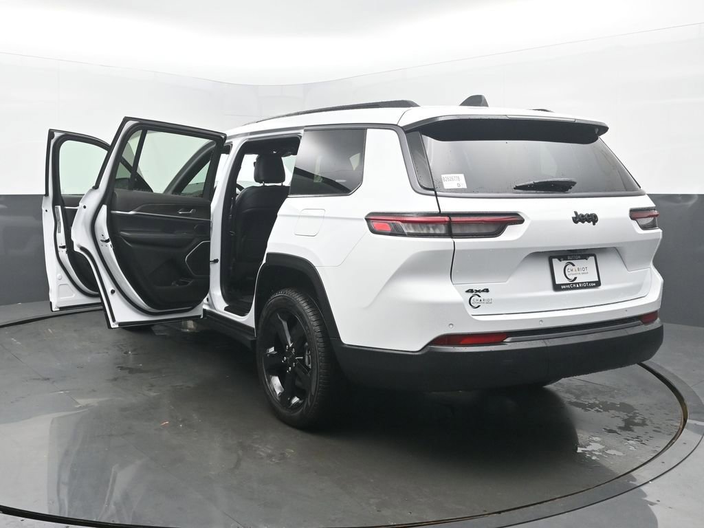 New 2026 Jeep Grand Cherokee L Limited w/ Limited Altitude Package AWD/4WD image 56