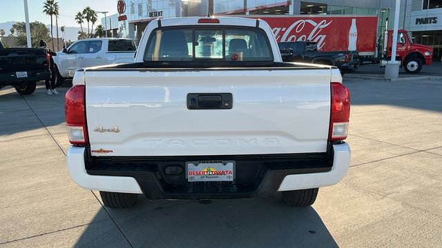Used 2016 Toyota Tacoma SR w/ SR Convenience Package image 18