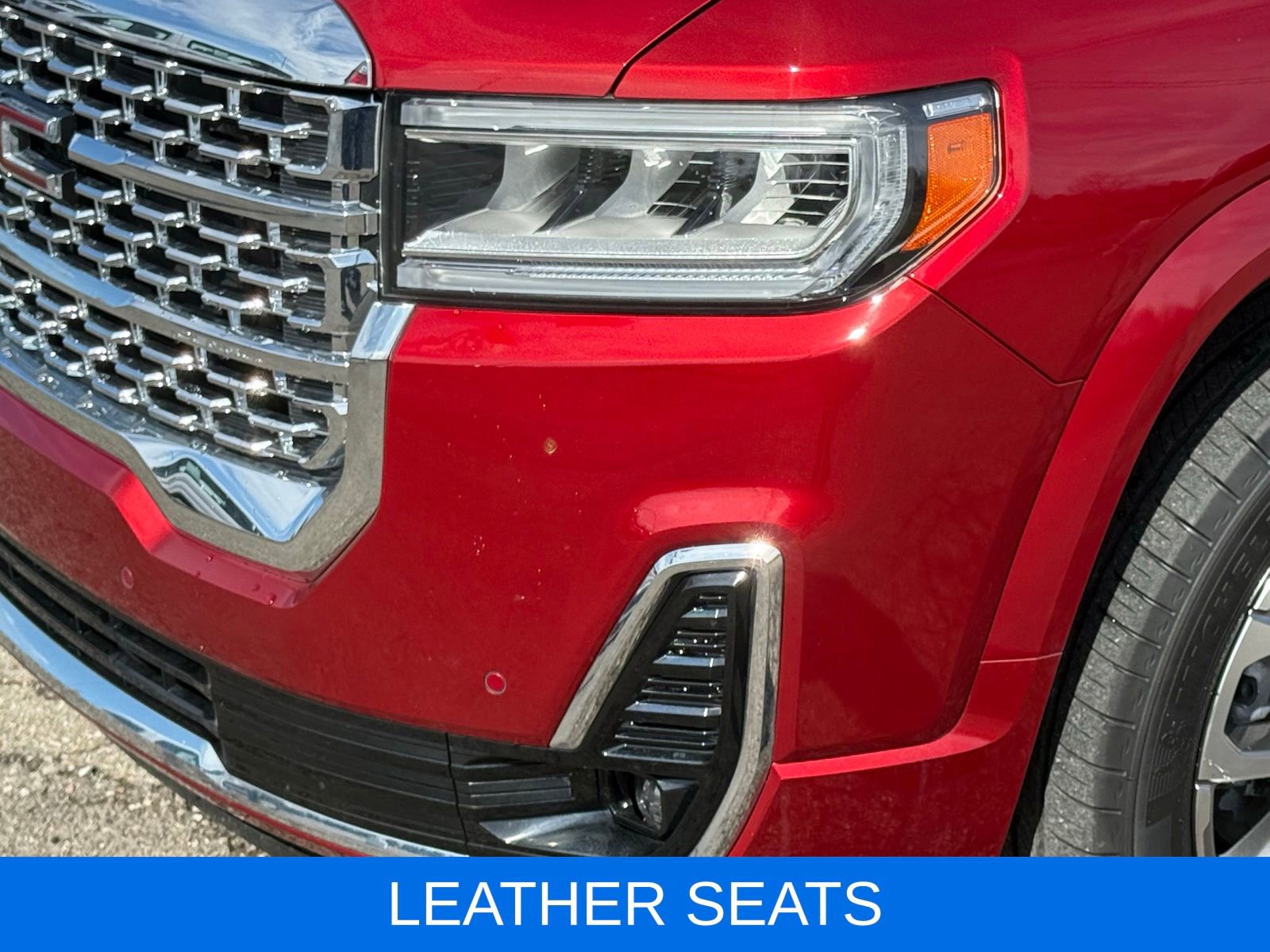 Used 2023 GMC Acadia Denali image 17