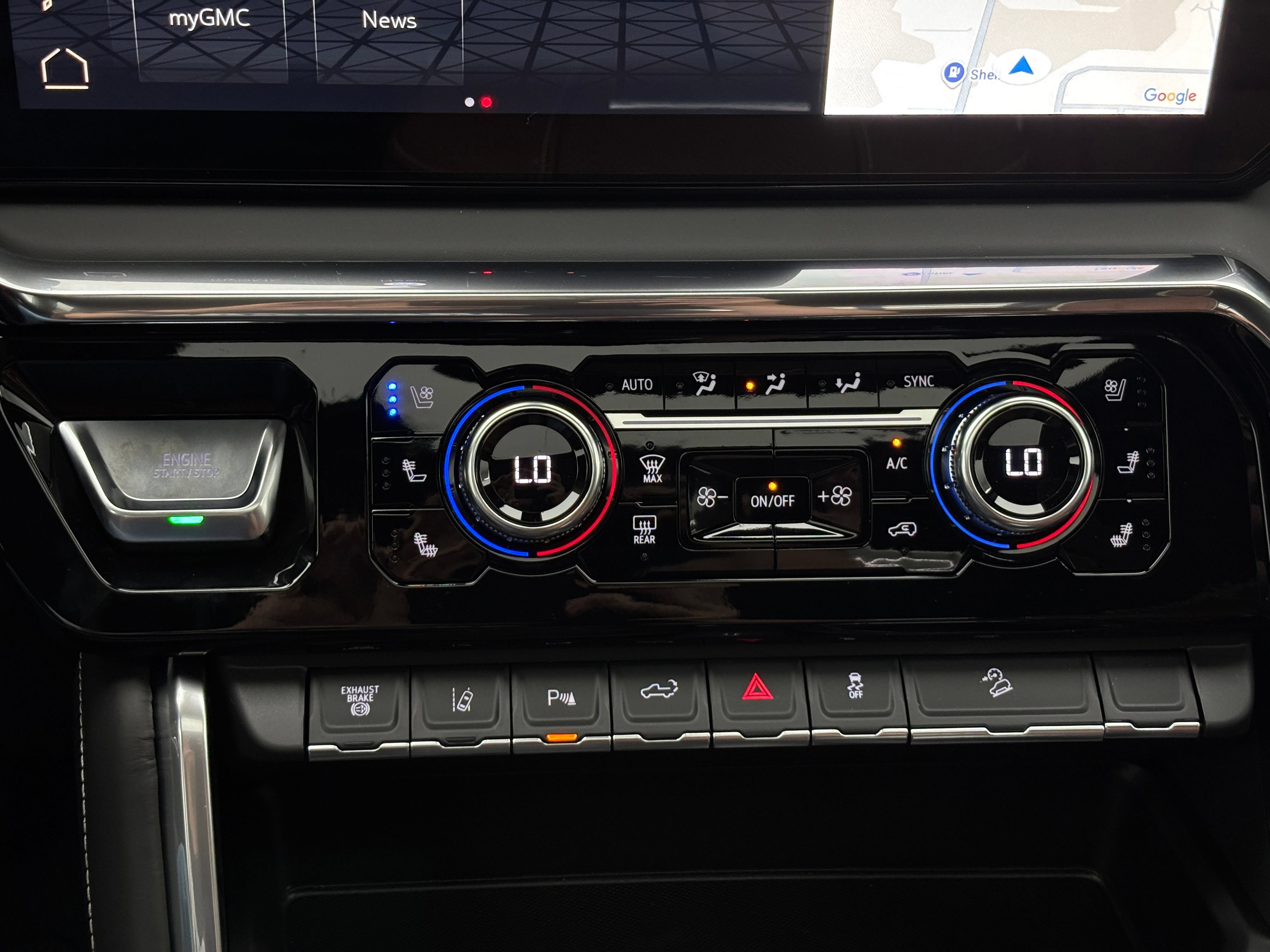 New 2026 GMC Sierra 2500 Denali Ultimate AWD/4WD image 33