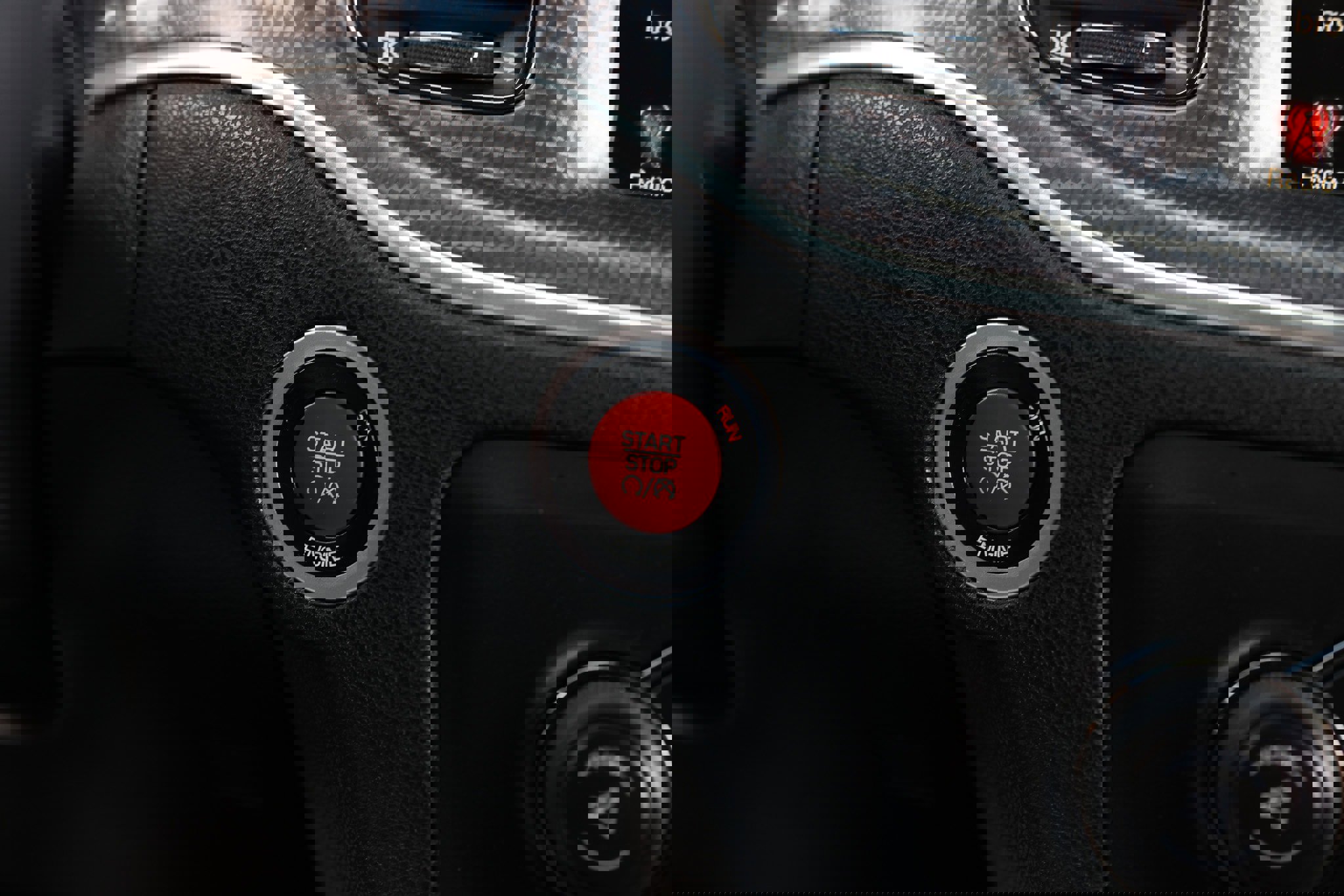 Used 2015 Dodge Charger SRT Hellcat w/ Laguna Leather Package image 39