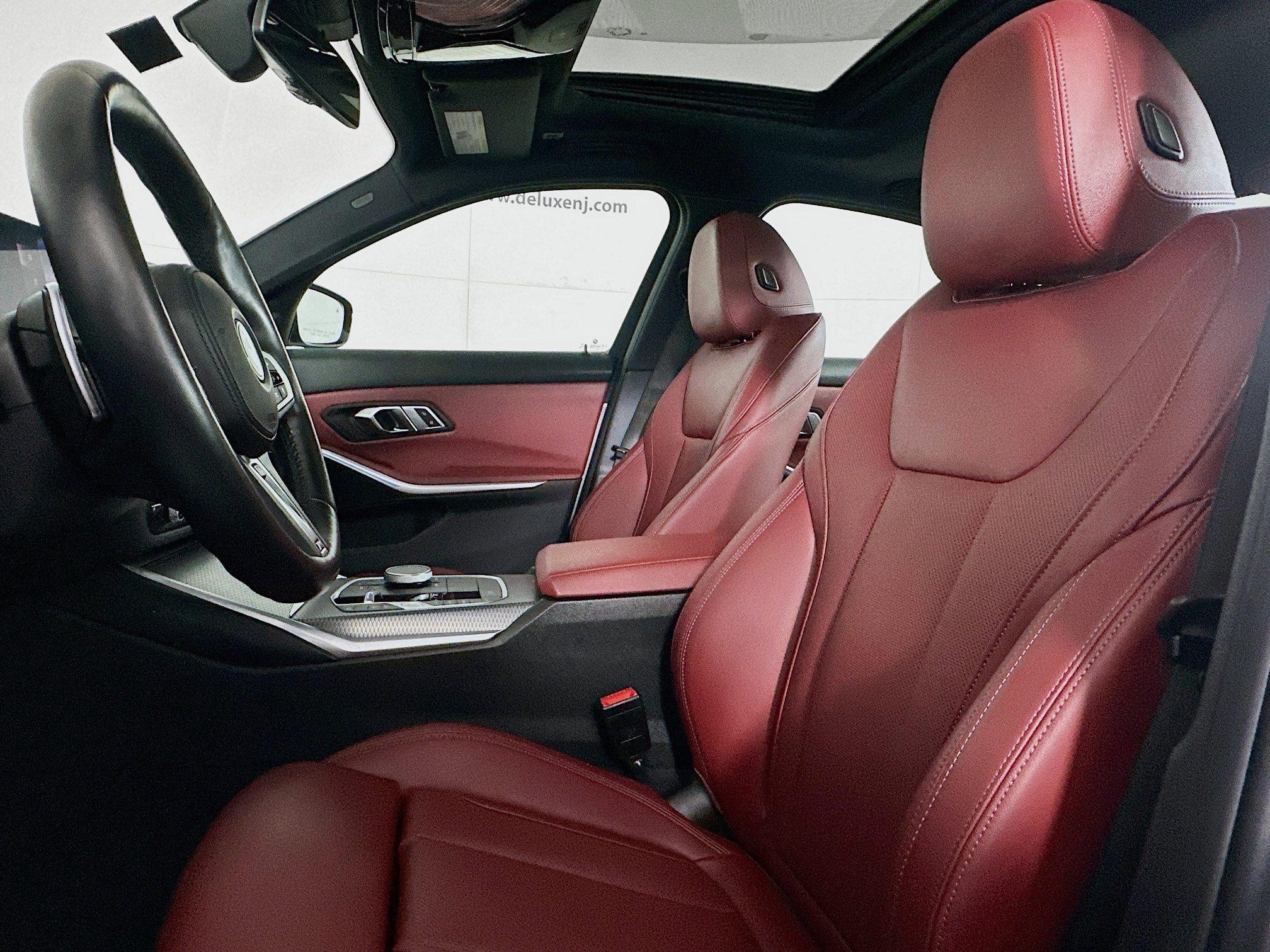 Used 2023 BMW 330e xDrive w/ M Sport Package image 21