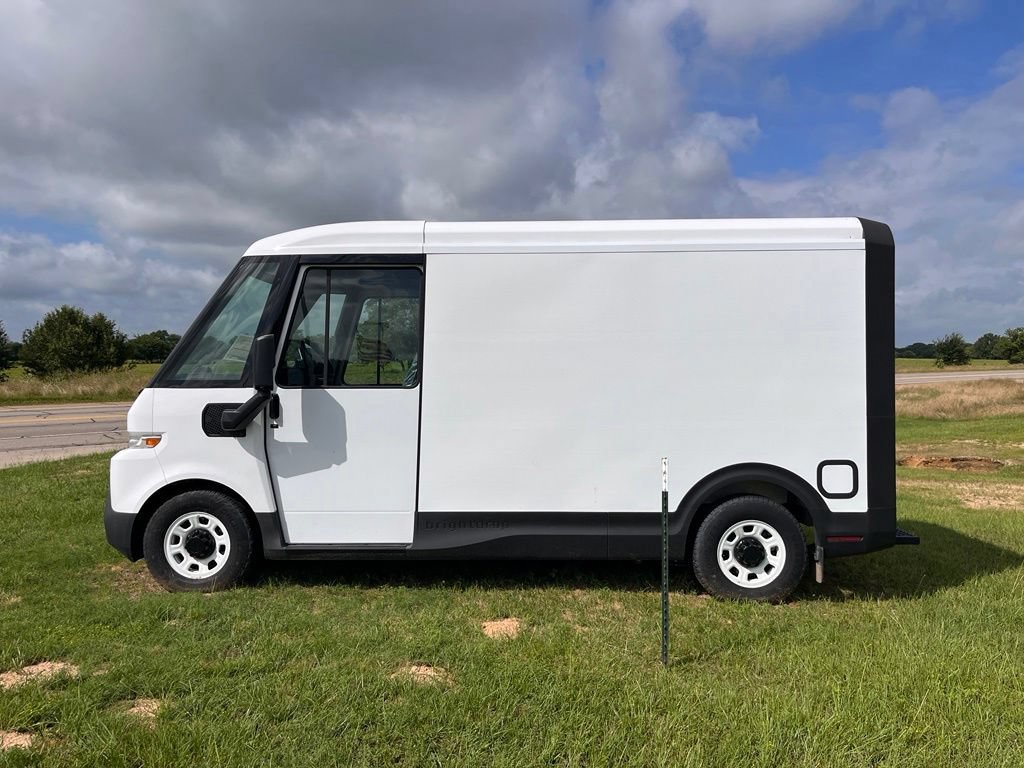 New 2025 Chevrolet Brightdrop 400 FWD image 2