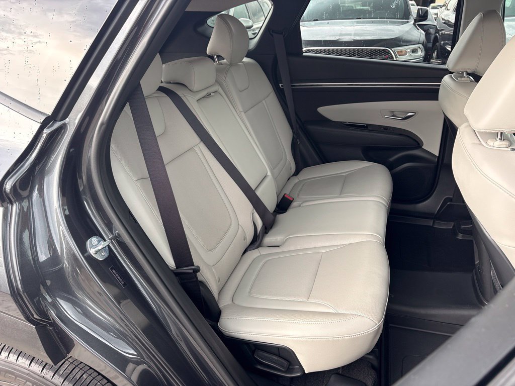 Used 2024 Hyundai Tucson Limited FWD image 19