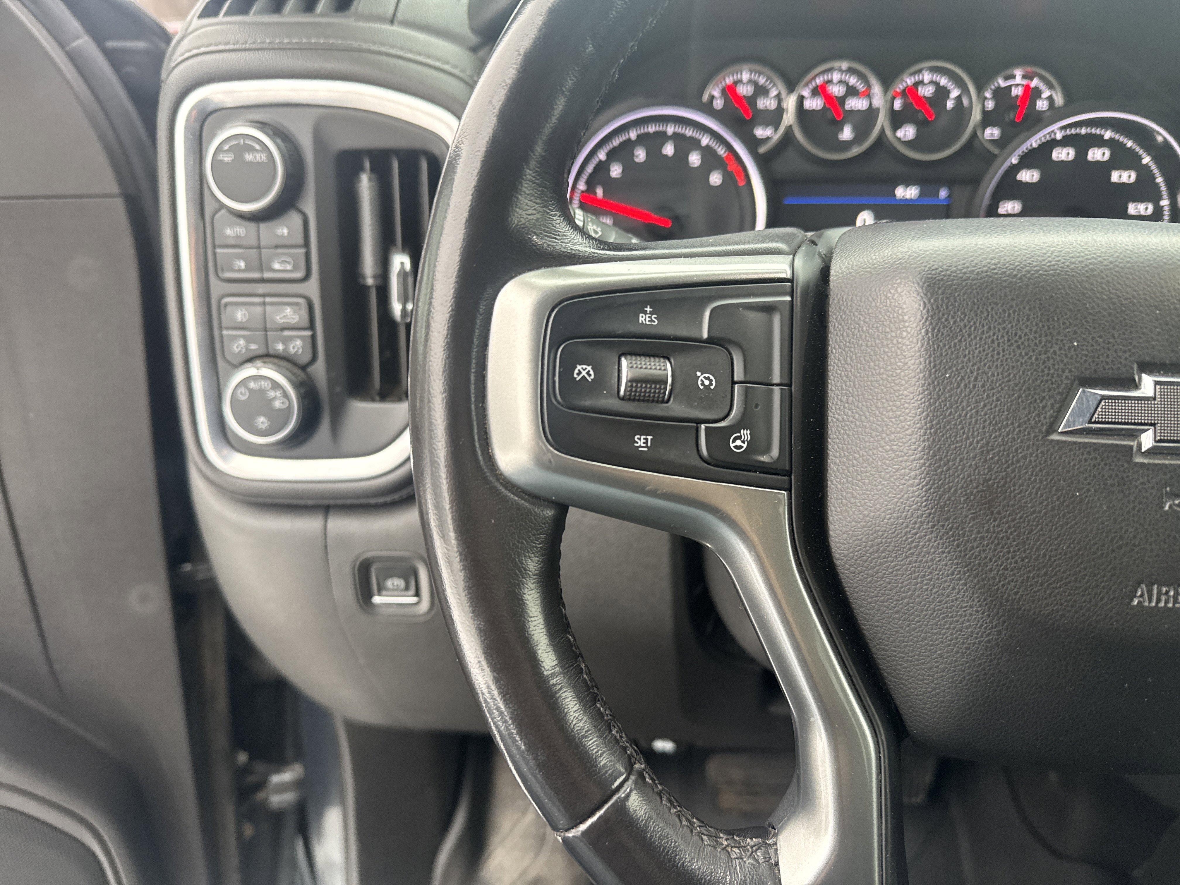 Used 2020 Chevrolet Silverado 1500 RST w/ All-Star Edition image 18