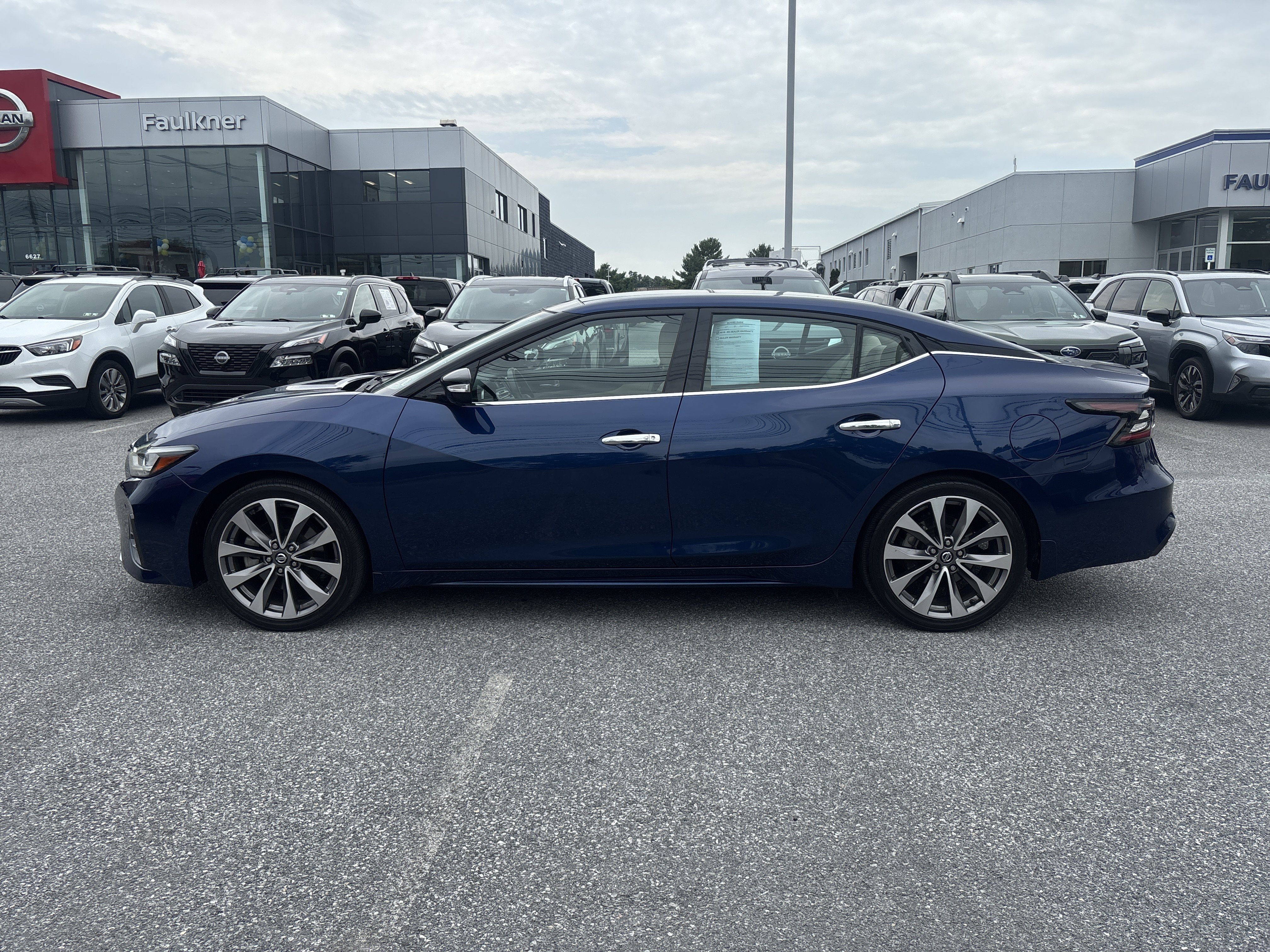 Used 2021 Nissan Maxima Platinum w/ Sport Mat Group FWD image 24