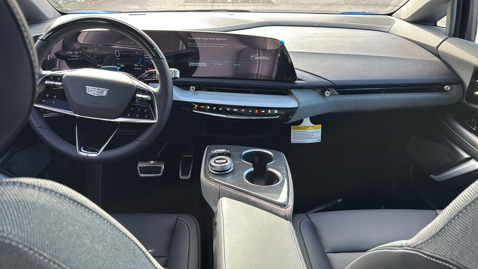 New 2026 Cadillac Optiq Luxury 1 image 9