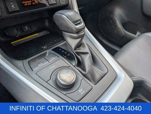 Used 2020 Toyota RAV4 XSE AWD/4WD image 19