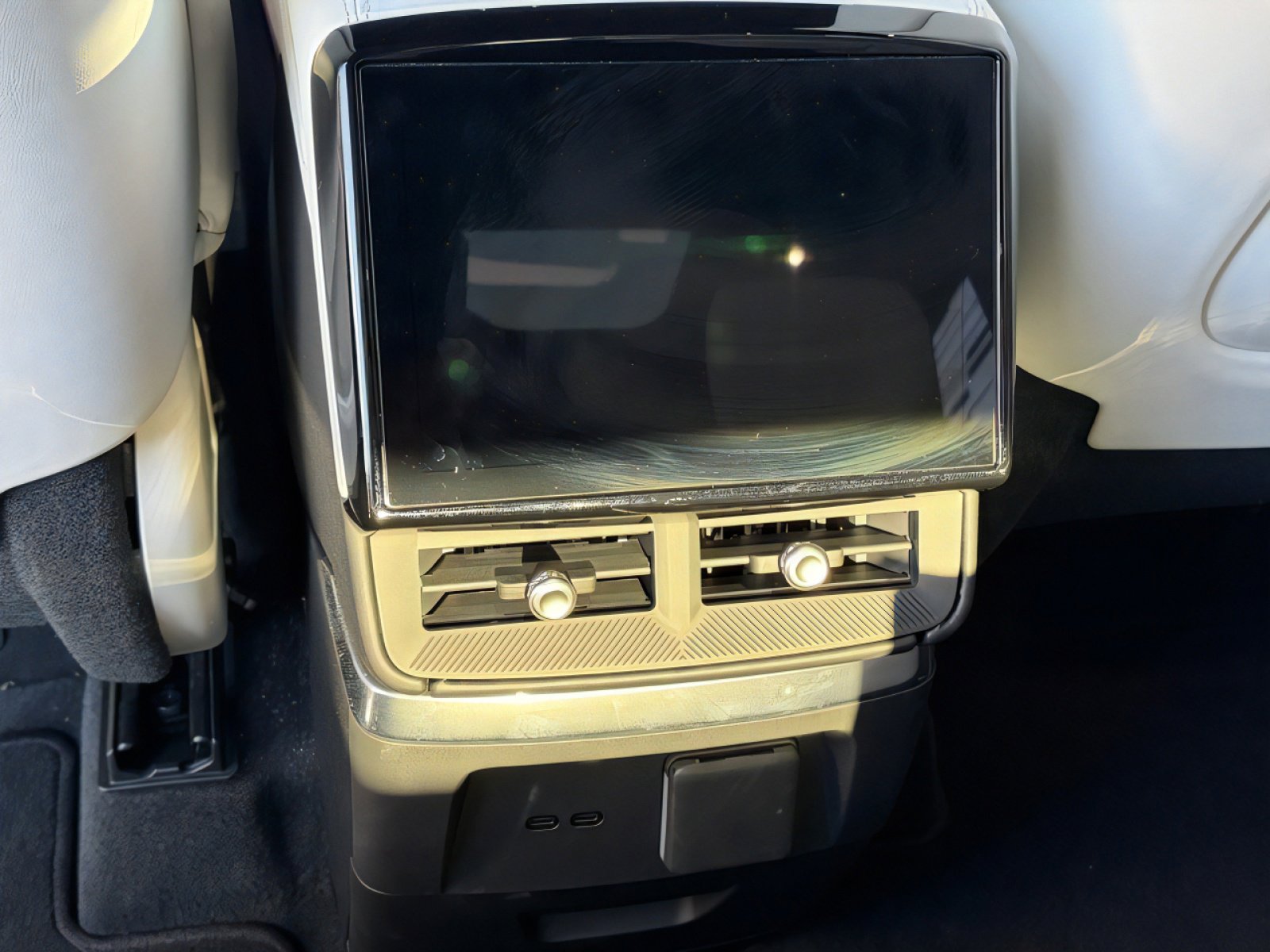 Used 2026 Cadillac Vistiq Luxury image 13