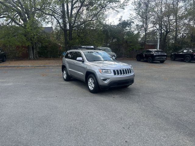 Used 2015 Jeep Grand Cherokee Laredo w/ Quick Order Package 23E image 3