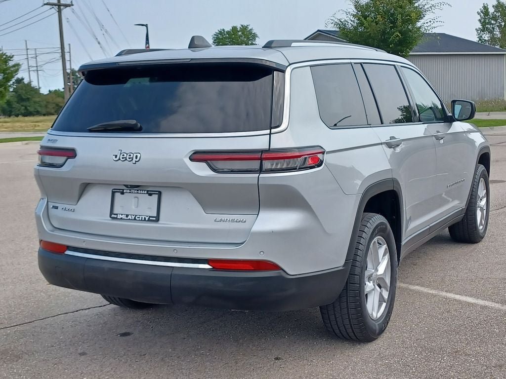Used 2022 Jeep Grand Cherokee L Laredo w/ Luxury Tech Group I AWD/4WD image 4