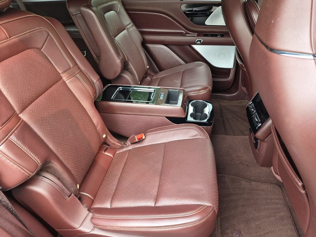 Used 2020 Lincoln Aviator Black Label w/ Dynamic Handling Package AWD/4WD image 21