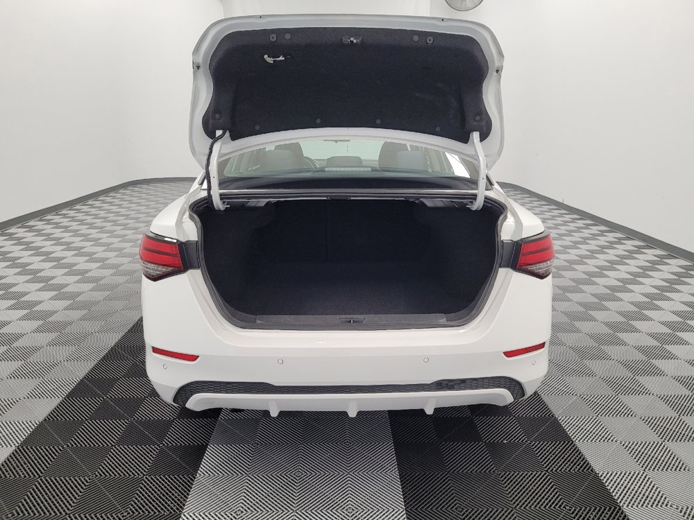Used 2024 Nissan Sentra SV FWD image 29