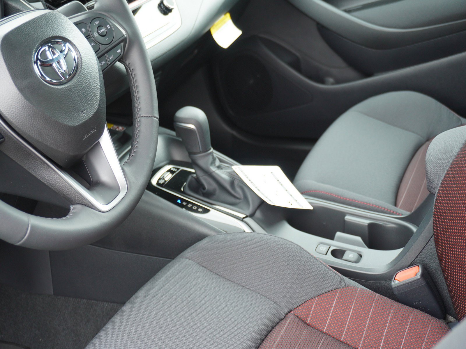 New 2026 Toyota Corolla SE FWD image 19