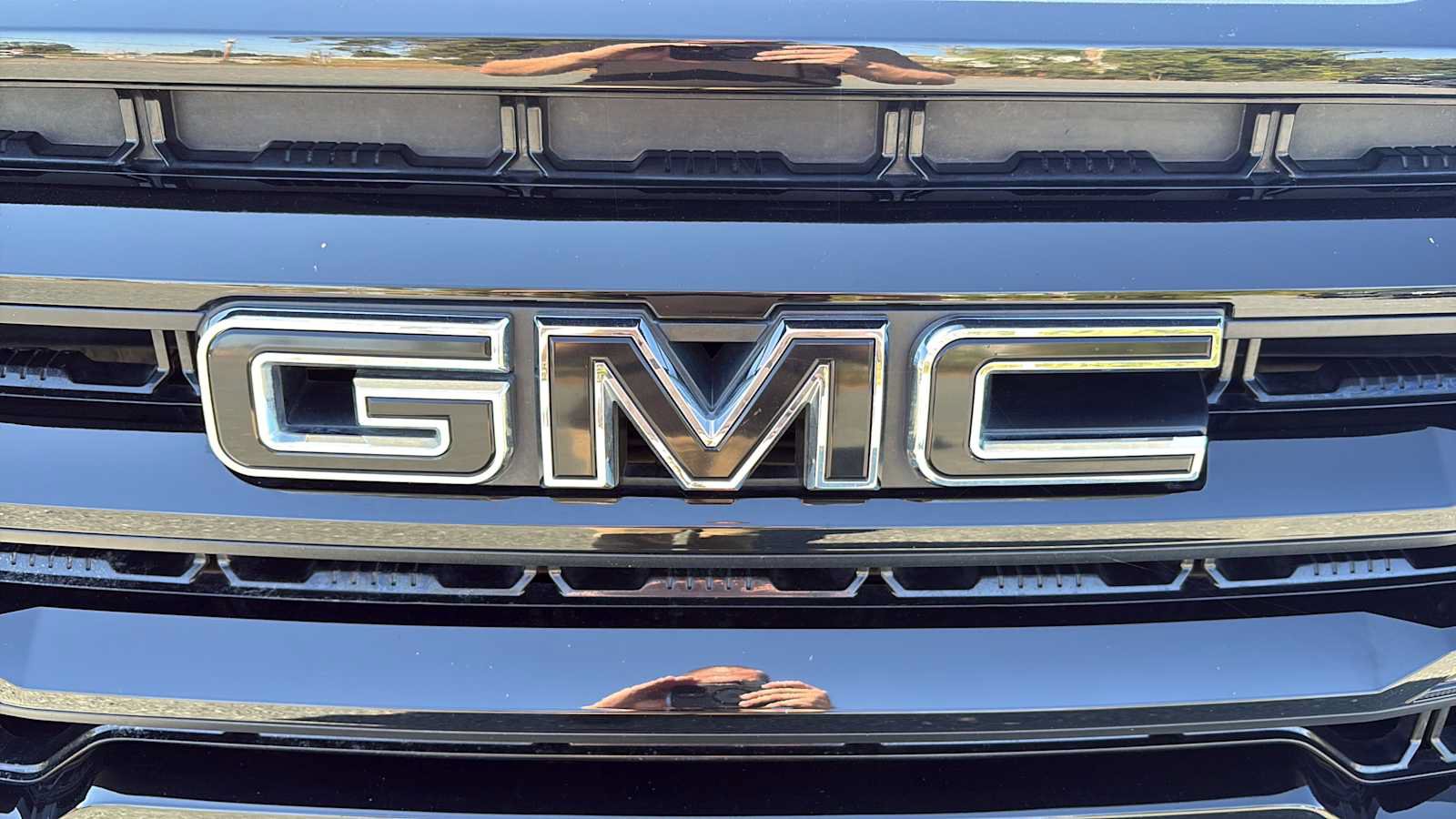 Used 2021 GMC Sierra 1500 Elevation w/ LPO, Elevation Black Package AWD/4WD image 27