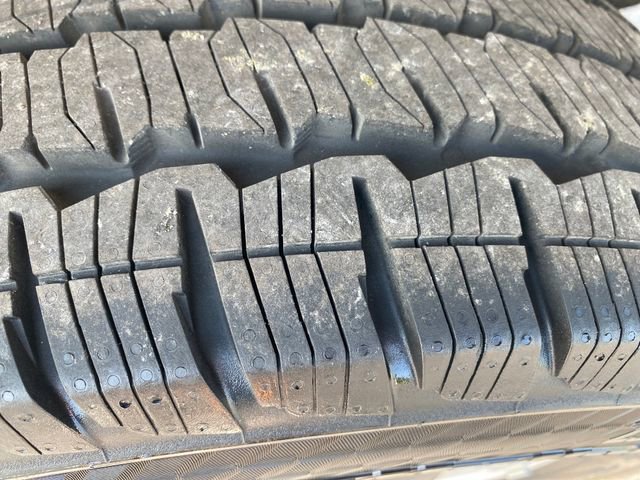 New 2025 Ford Transit 250 148 Medium Roof image 16