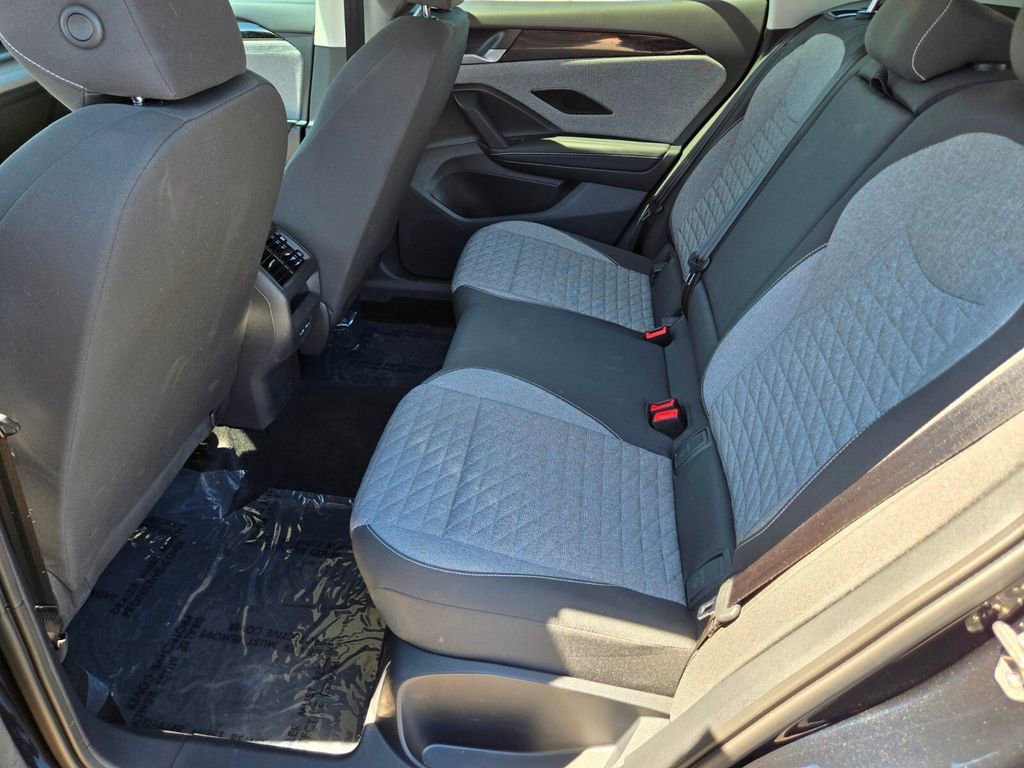 Certified 2025 Volkswagen Tiguan S FWD image 9