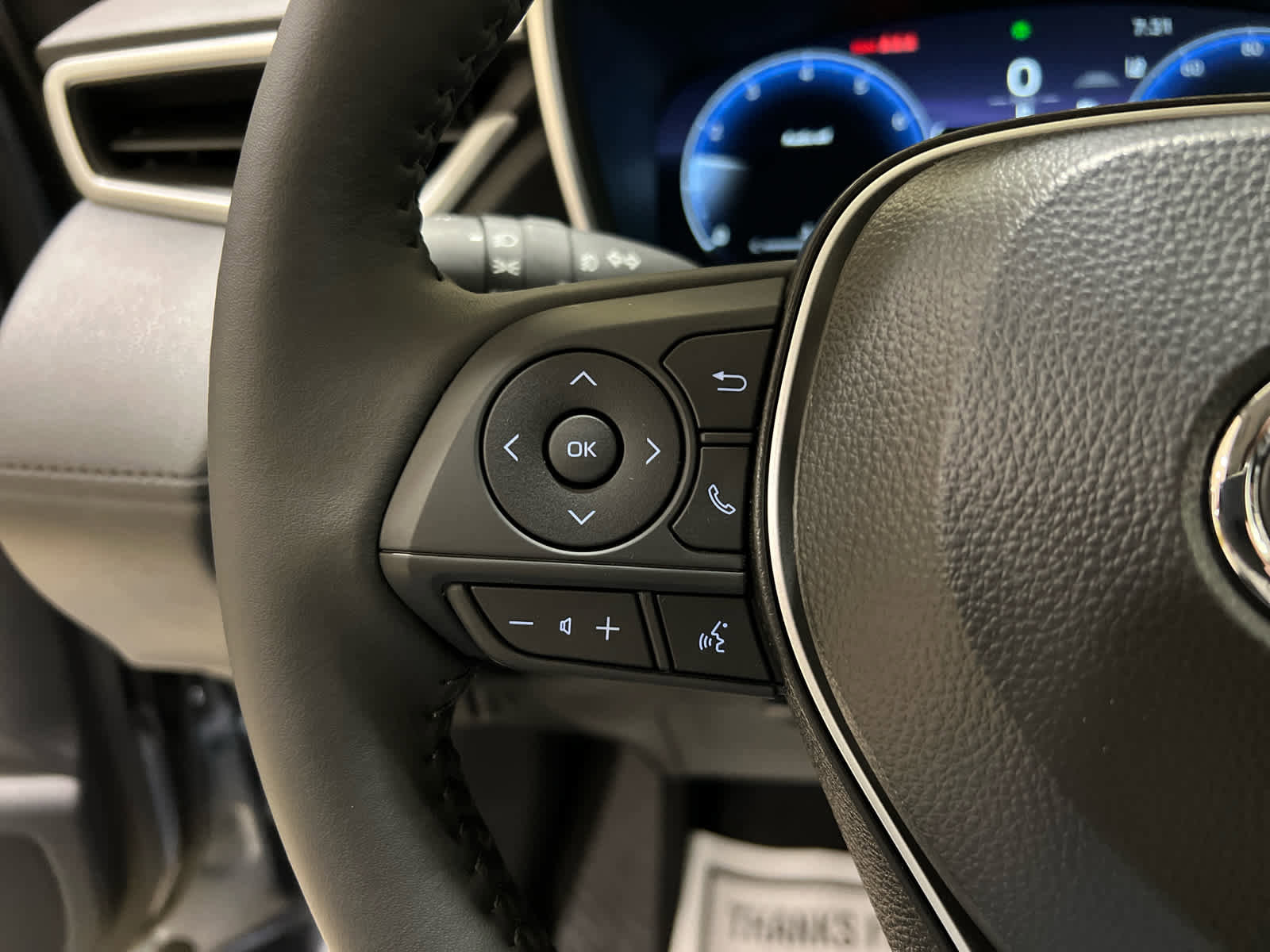 New 2026 Toyota Corolla Cross XLE w/ Convenience Package image 12