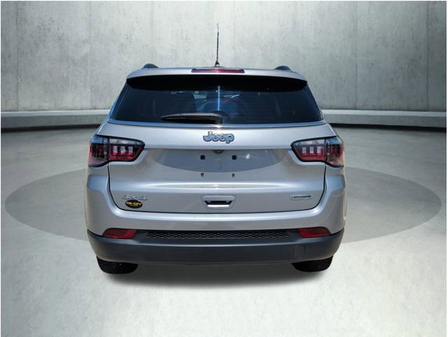 Used 2022 Jeep Compass Latitude AWD/4WD image 5