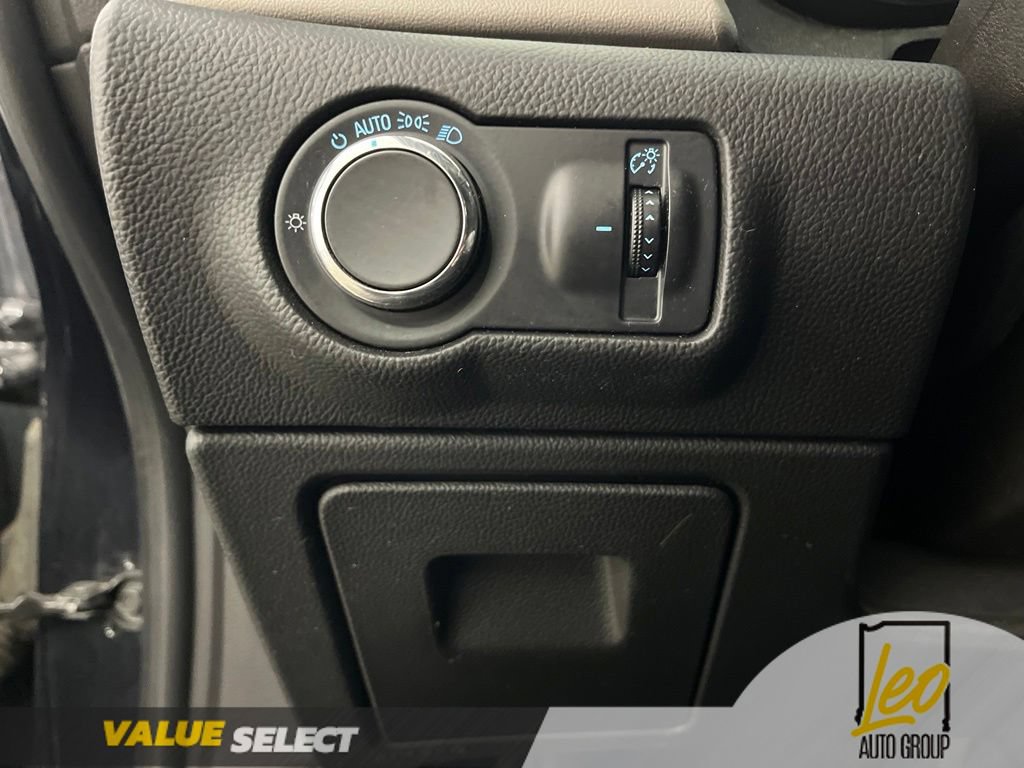 Used 2015 Buick Verano FWD image 25