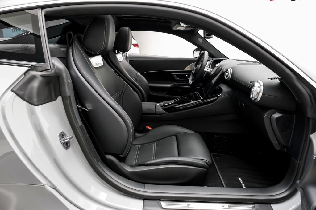 Used 2025 Mercedes-Benz AMG GT 63 image 37