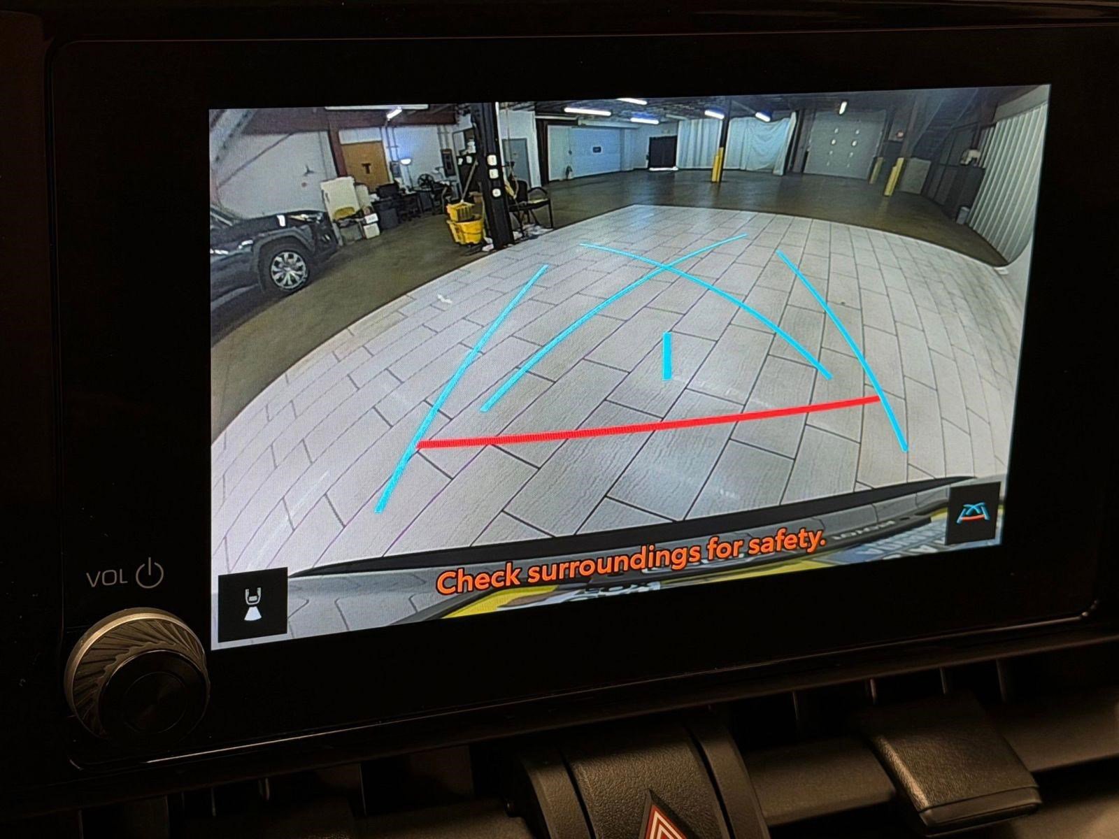 Used 2025 Toyota RAV4 XLE image 27