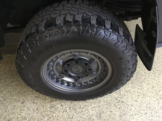Used 2022 Toyota Tacoma SR image 16