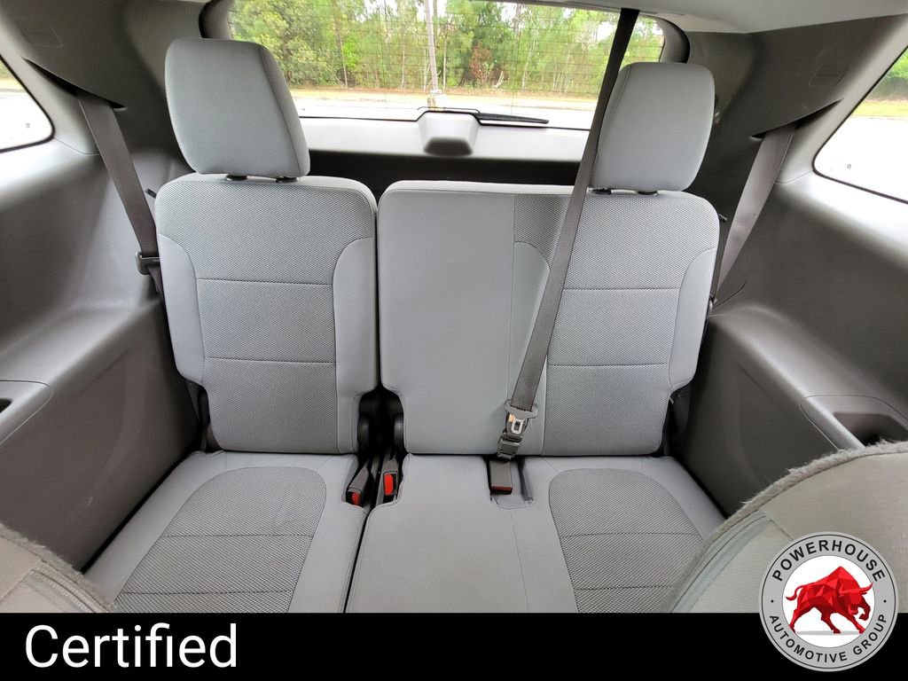 Used 2020 Chevrolet Traverse LT image 17