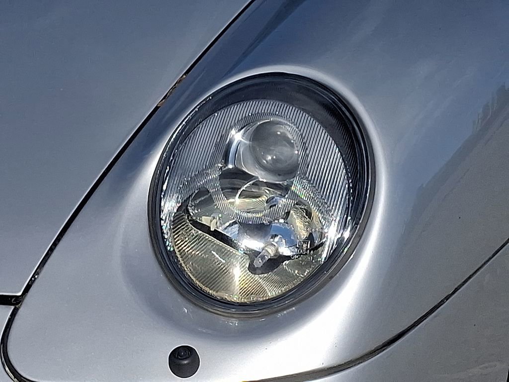 Used 1998 Porsche 911 Carrera image 11