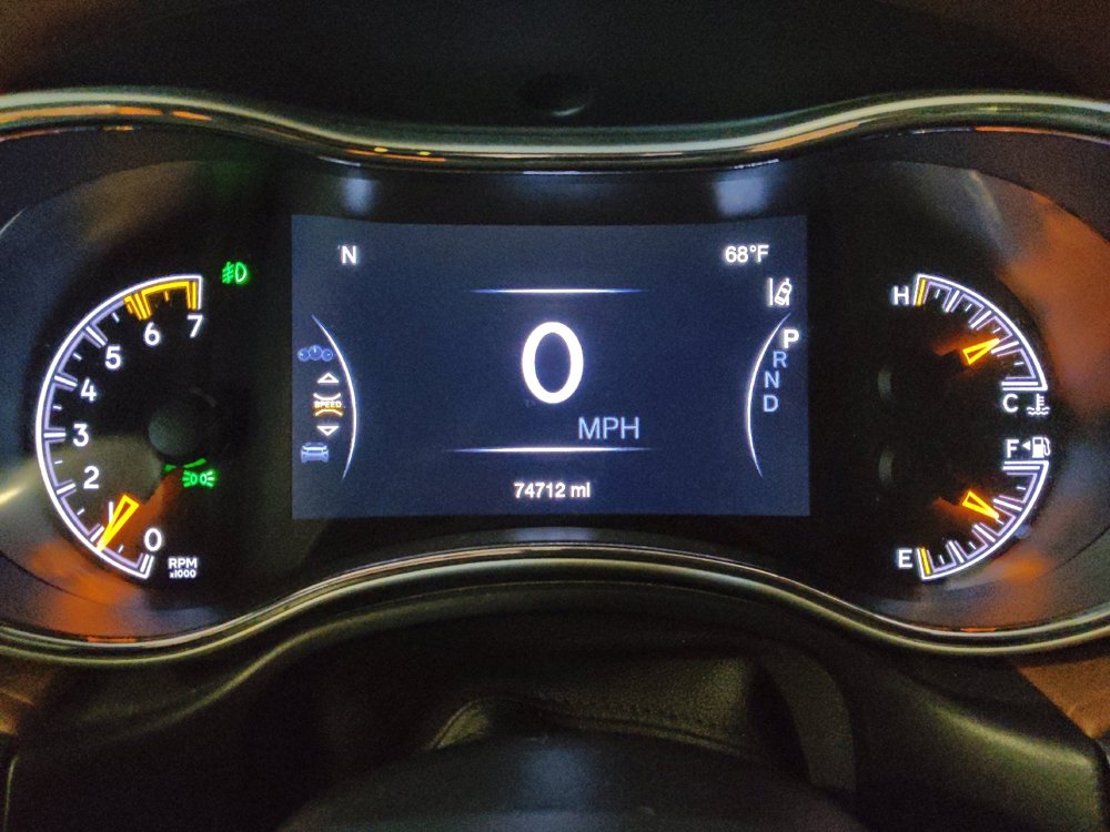 Used 2018 Jeep Grand Cherokee Summit w/ Platinum Series Group image 23