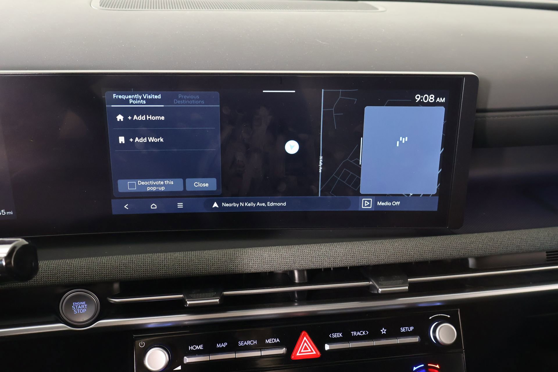 Certified 2025 Hyundai Santa Cruz Limited image 7